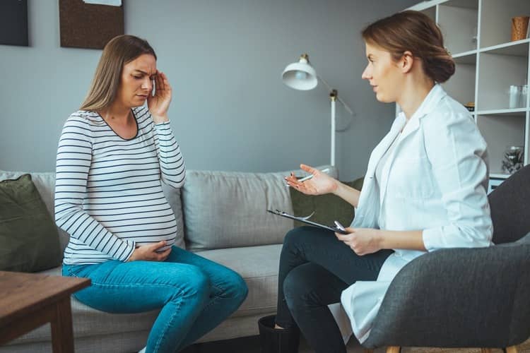 Bolest hlavy v těhotenství: Kdy navštívit lékaře?