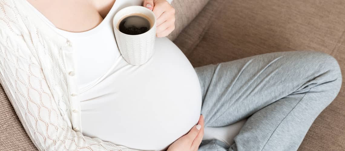 Je kofein v těhotenství nebezpečný?